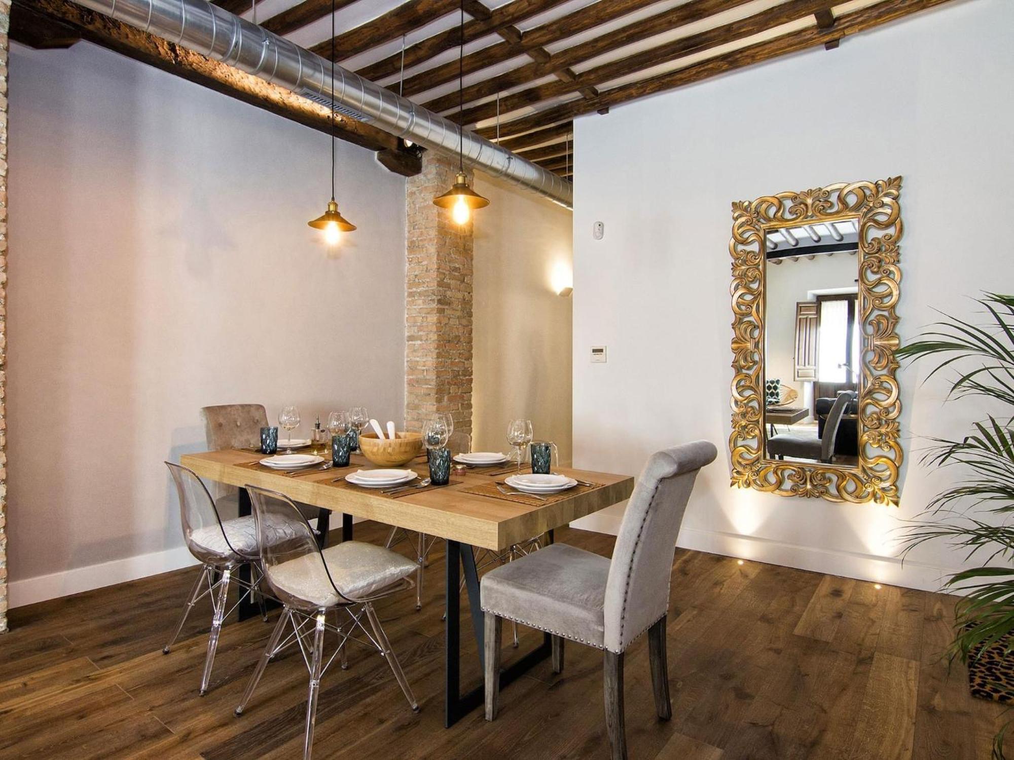Chezmoihomes Santa Paula Cozy & Elegant In The Heart Of 그라나다 외부 사진